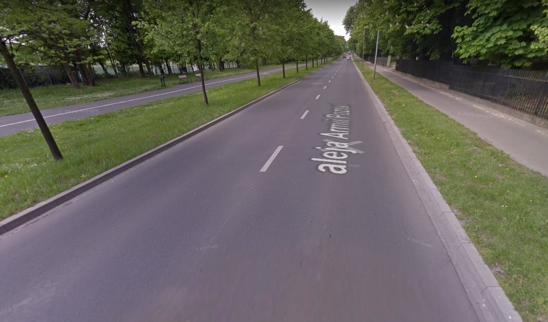 Al. Armii Poznań (fot. Google Street View) - grafika artykułu