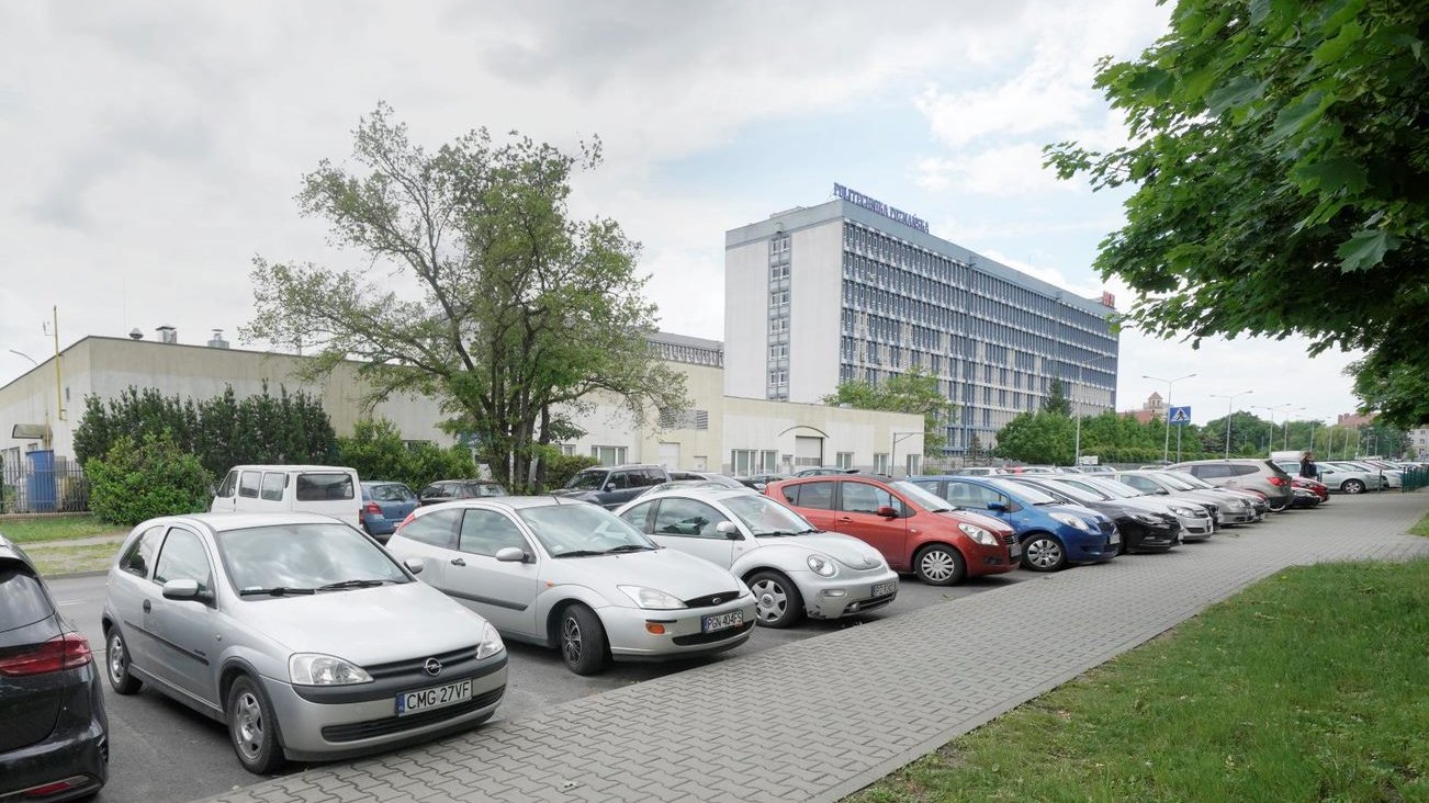 Radni oceniali sytuację parkingową w okolicach kampusu