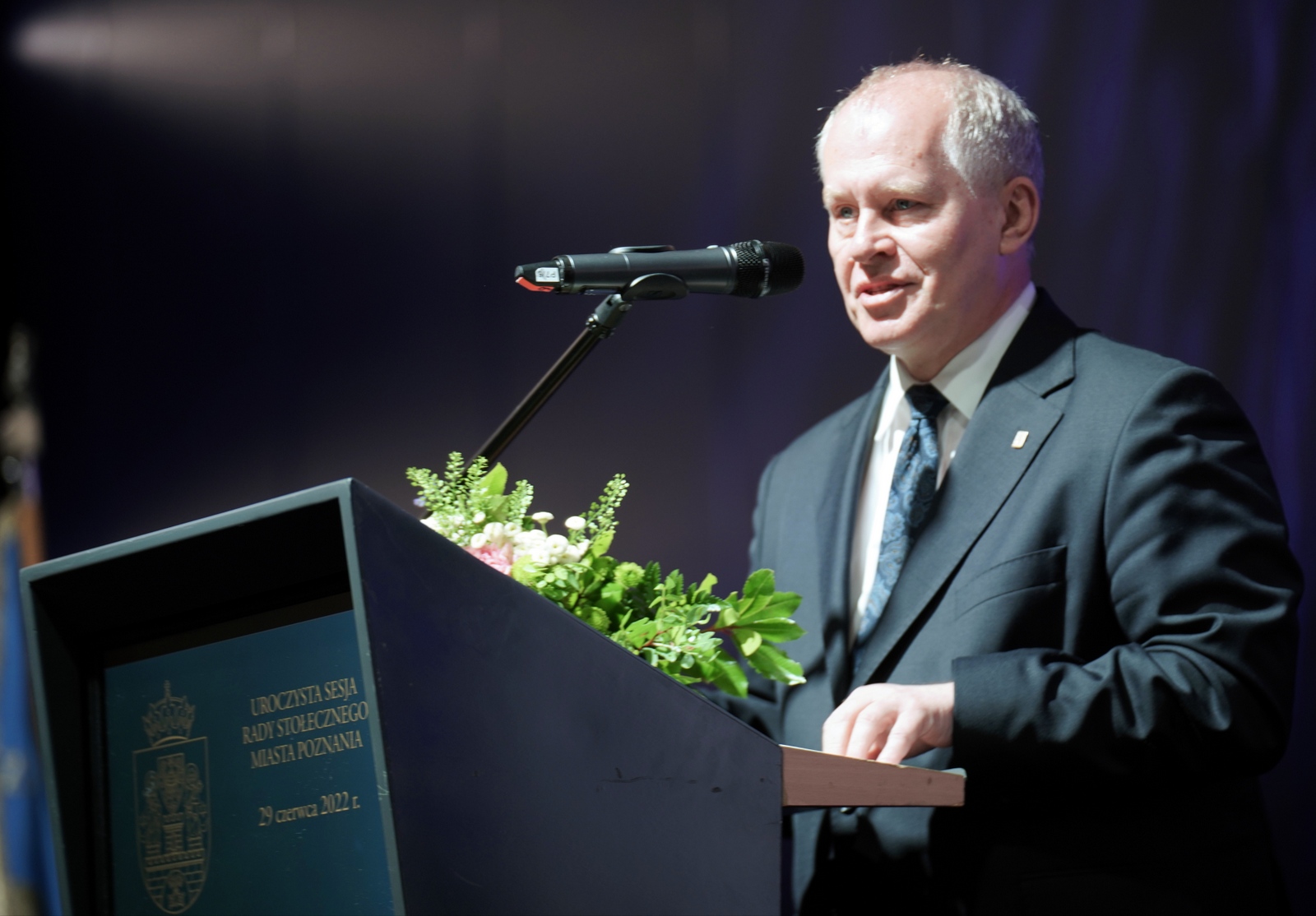 Profesor jest autorem 4 tomowej Historii Poznania - grafika artykułu