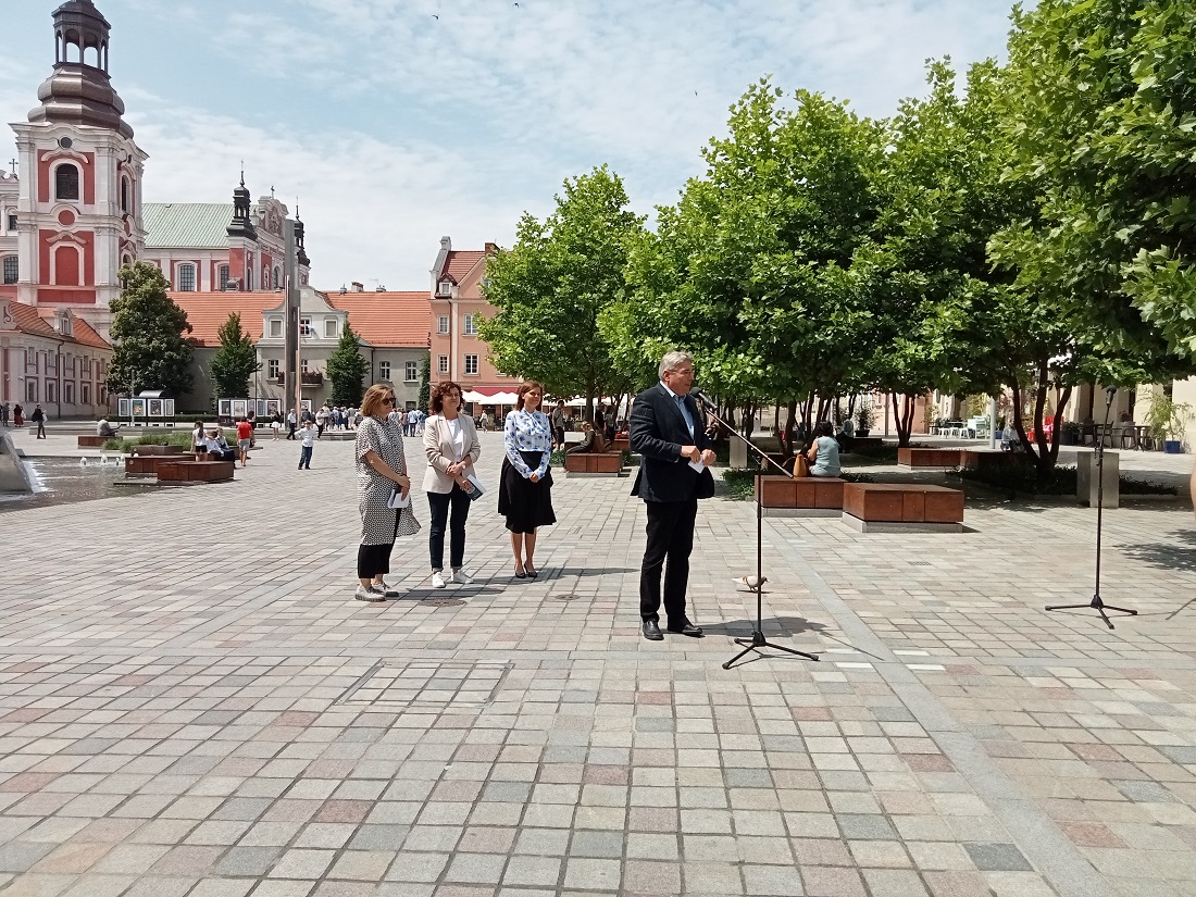 Prezentacja planu obchodów święta patronów Poznania - grafika artykułu