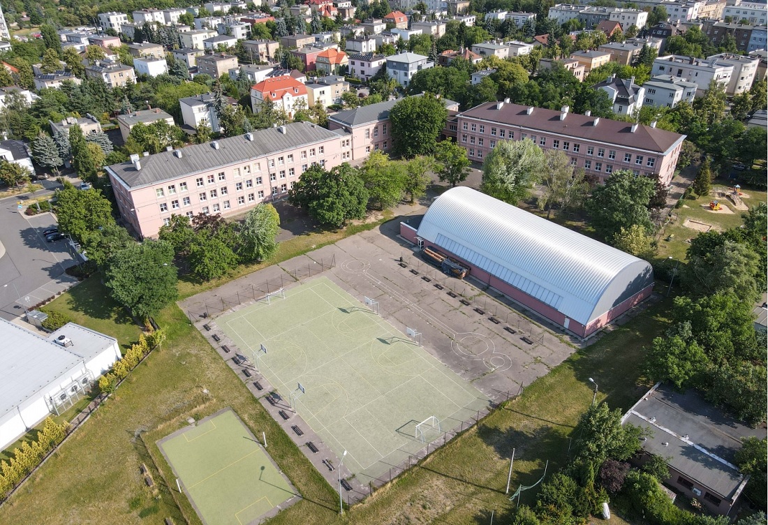 Zespół Szkół nr 8, fot. PIM - grafika artykułu