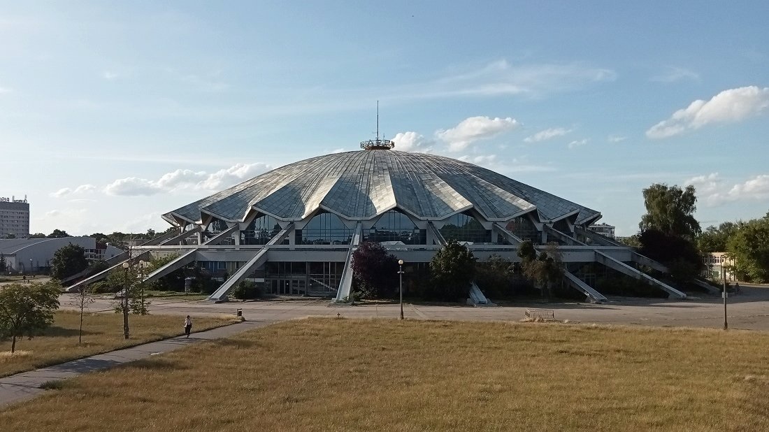 Hala Arena - grafika artykułu
