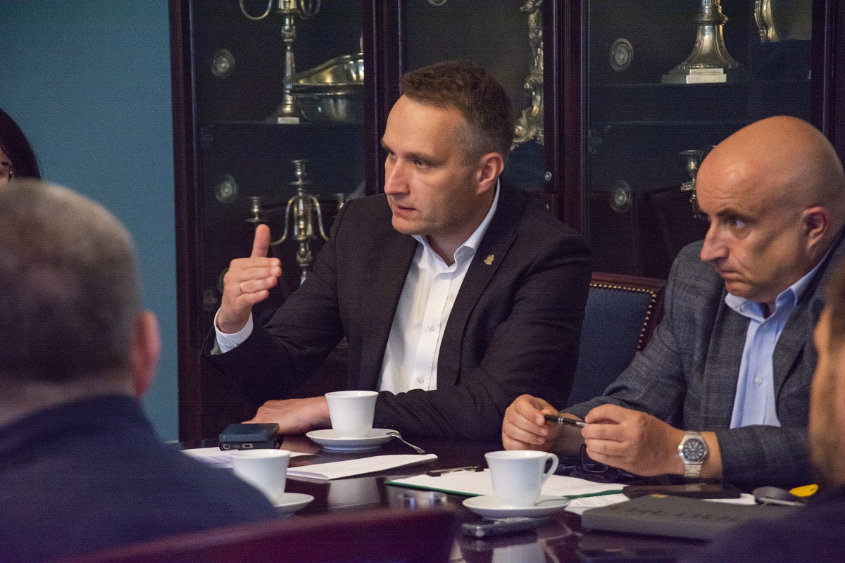 Posiedzenie Komisji Oświaty i Wychowania w dniu 5 czerwca 2025 r., fot. Biuro Rady Miasta - grafika artykułu