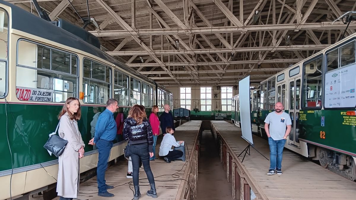 Komisja Rewitalizacji i Inicjatyw Lokalnych w wizytą na Madalinie