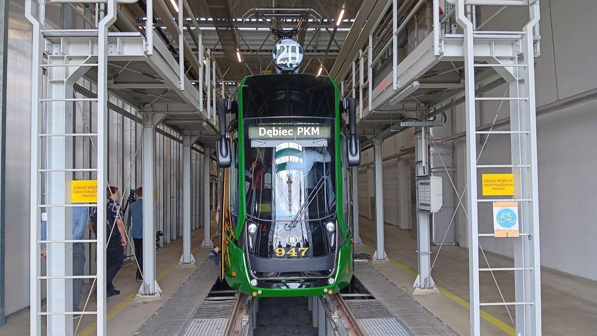 Komisja Transportu w zajezdni MPK na Franowie