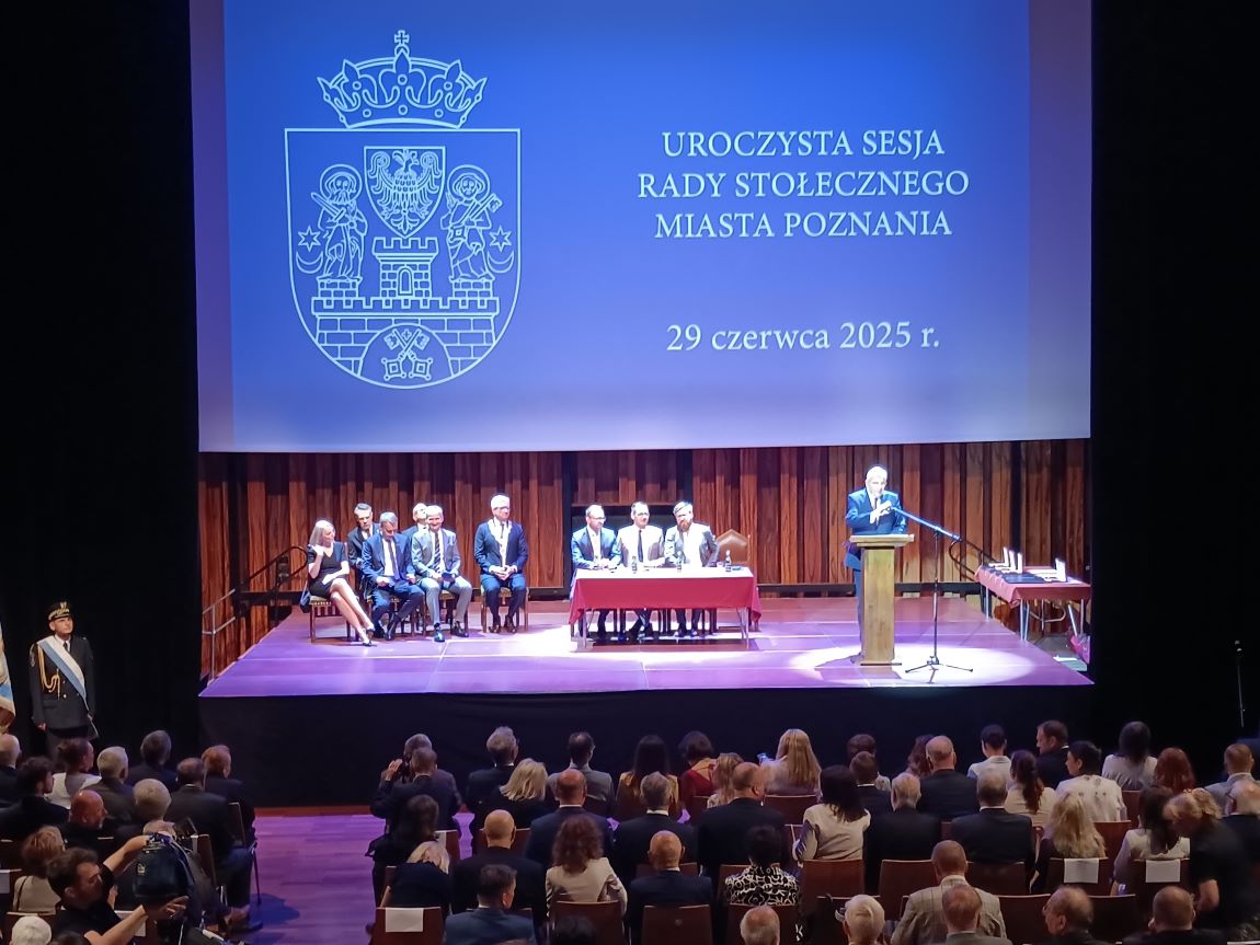 Uroczysta sesja Rady Miasta Poznania 29.06.2025 r. w Centrum Kultury Zamek - grafika artykułu