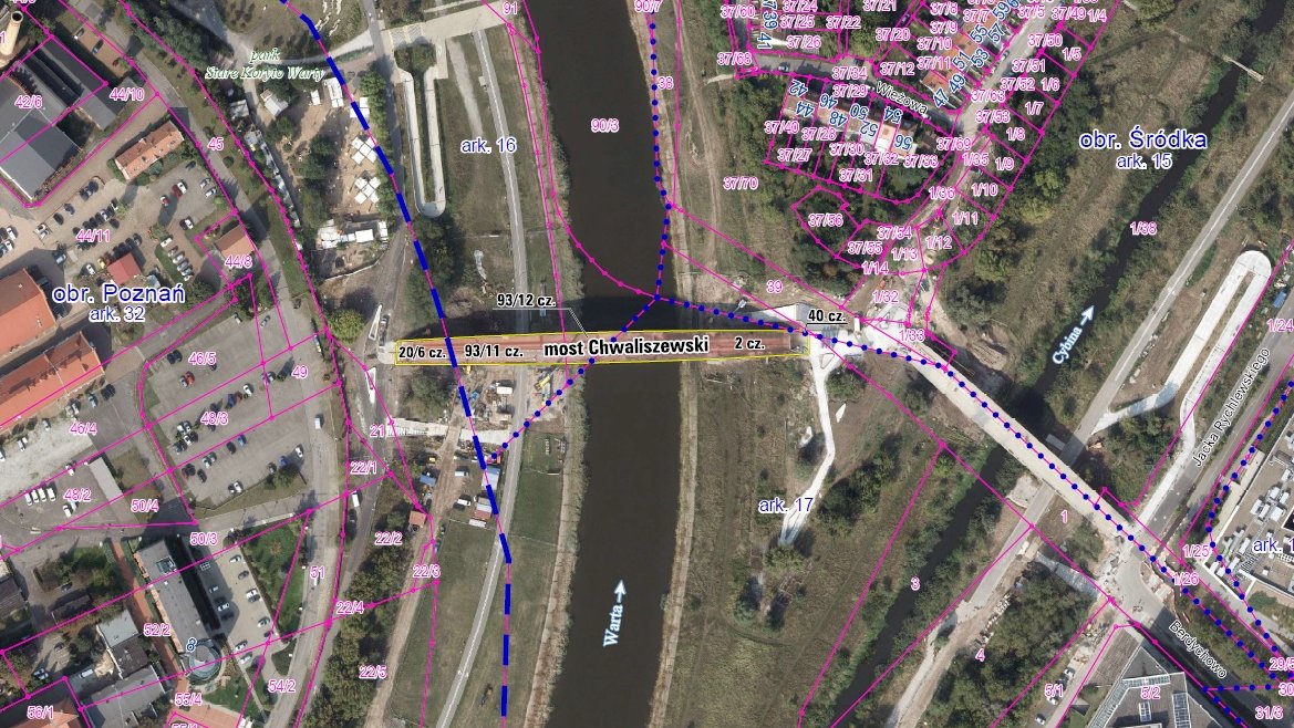 mapa lotnicza przestawiające most nad rzeką i jego otoczenie zaznaczono między innymi nazwę most Chwaliszewski