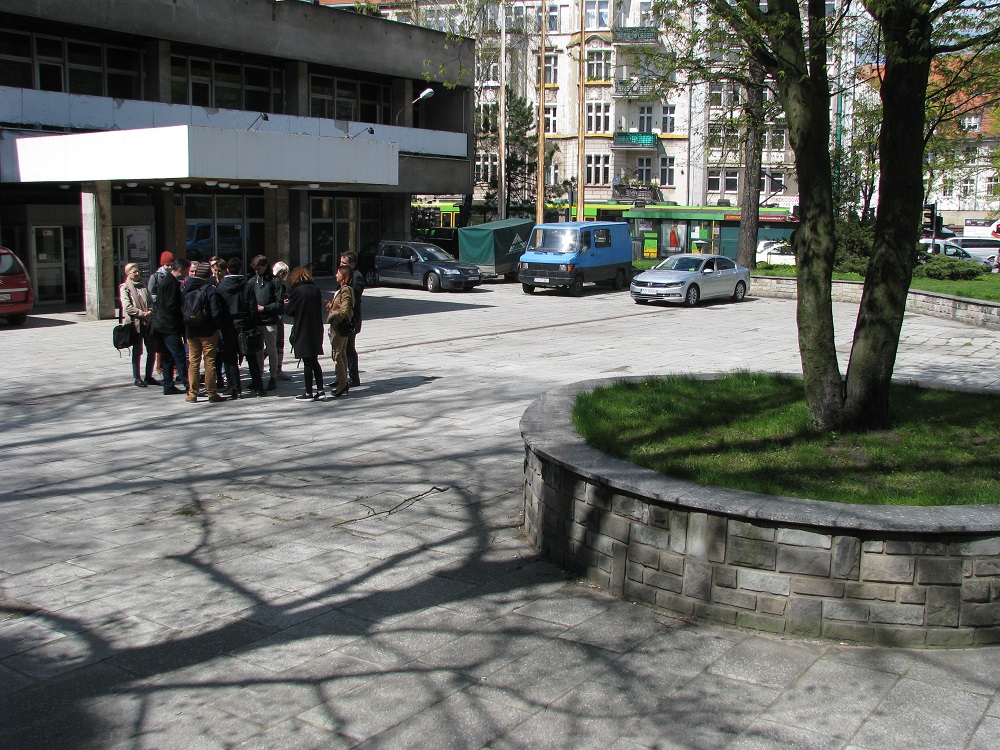 Jednym ze zwycięskich projektów jest skwer sąsiedzki Kraina Olimpia - grafika artykułu