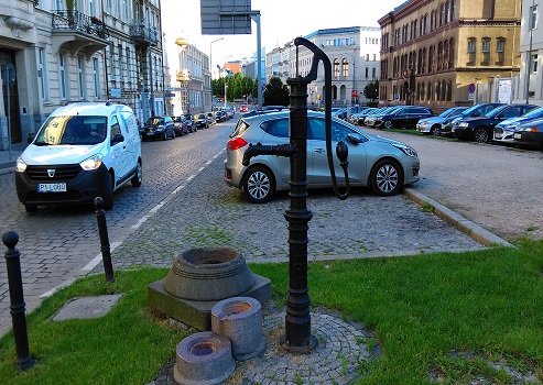 . - grafika artykułu