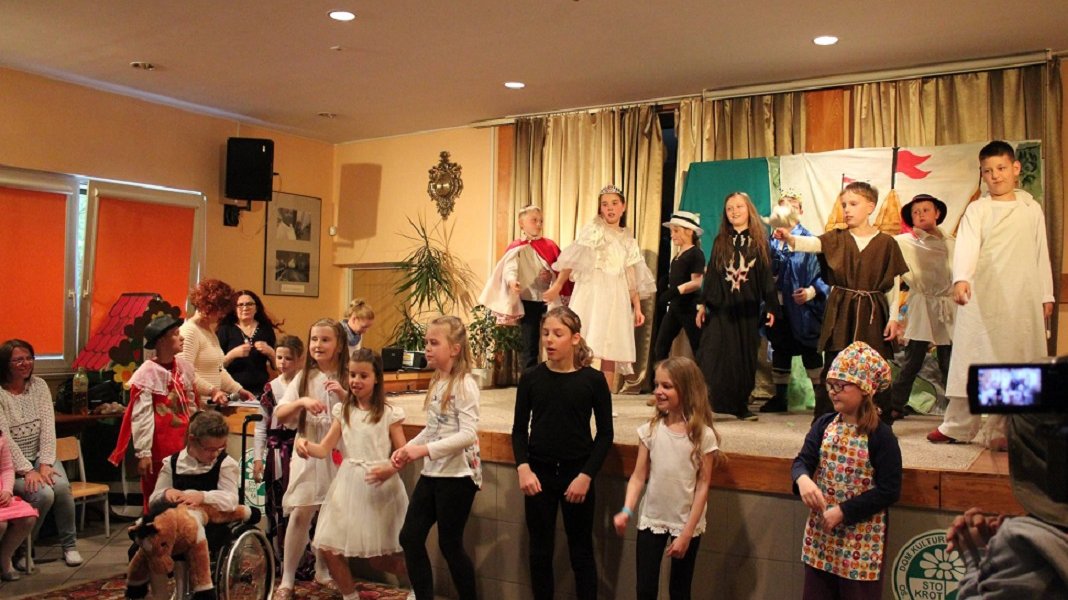 Przegląd teatrów szkolnych, fot. DK "Stokrotka"