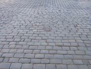 Radny pyta o mycie ulic i chodników