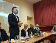 Sesja na Chartowie z wiceprezydentem