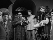 Strój narodowy - płaszcz ortalionowy