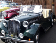 Zabytkowe samochody na targach