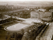 Zamek Cesarski na fotografiach Josepha Latzela