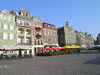 zachodnia pierzeja rynku