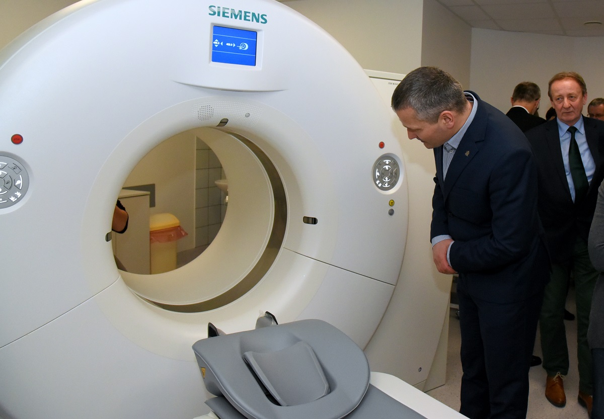 Otwarcie pracowni tomografii komputerowej w szpitalu przy Szwajcarskiej - grafika artykułu
