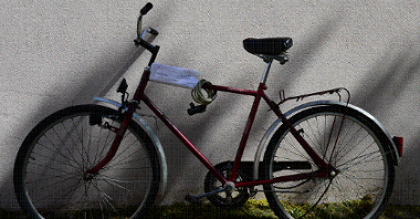 Nr 5: rower marki Romet, miejski, rozmiar kół 26". Cena wywoławcza: 100 zł.