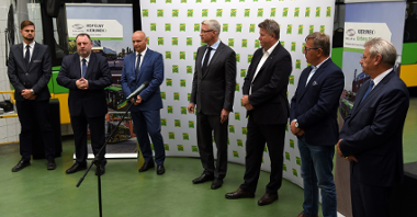 Uroczyste przekazanie nowych autobusów firmy Solaris poznańskiemu MPK