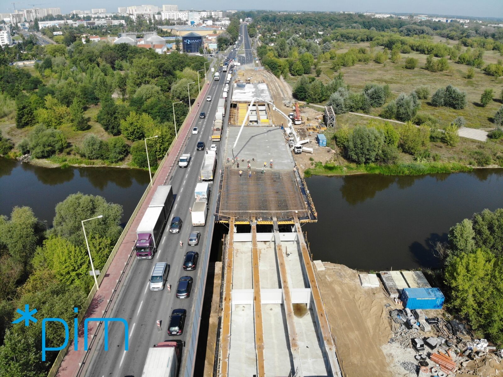 Trwa przebudowa mostu Lecha fot. PIM - grafika artykułu