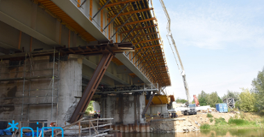 Trwa przebudowa mostu Lecha fot. PIM