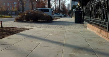 Odnowiony chodnik przy ul. Jarochowskiego fot. ZDM