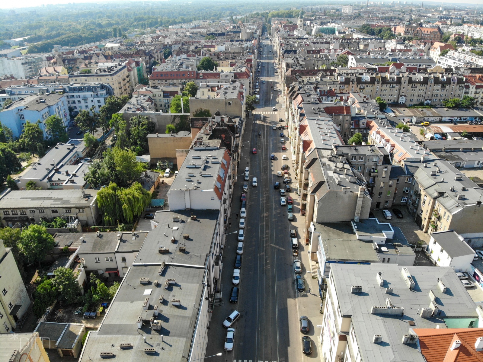 Zdjęcie przedstawia ulicę Wierzbięcice widzianą z góry - grafika artykułu