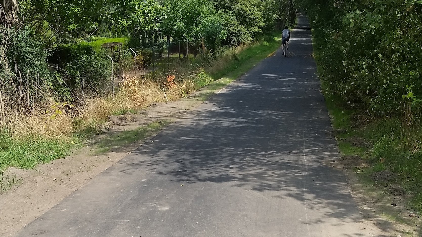 Odnowiona droga rowerowa połączyła Wartostradę z ul. Droga Dębińska