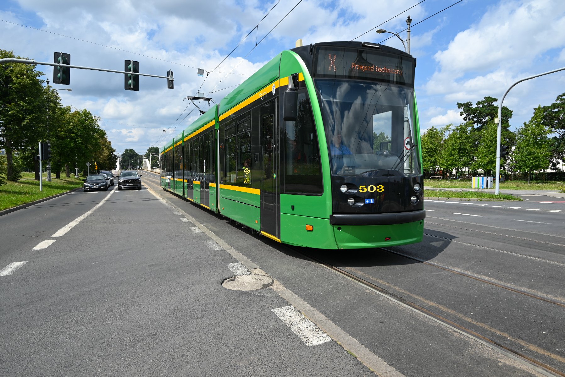 1 sierpnia tramwaje wrócą na trasę przez most św. Rocha. Wcześniej odbyły się przejazdy techniczne fot. Terlan Przejazd techniczny tramwaju po trasie od mostu św. Rocha