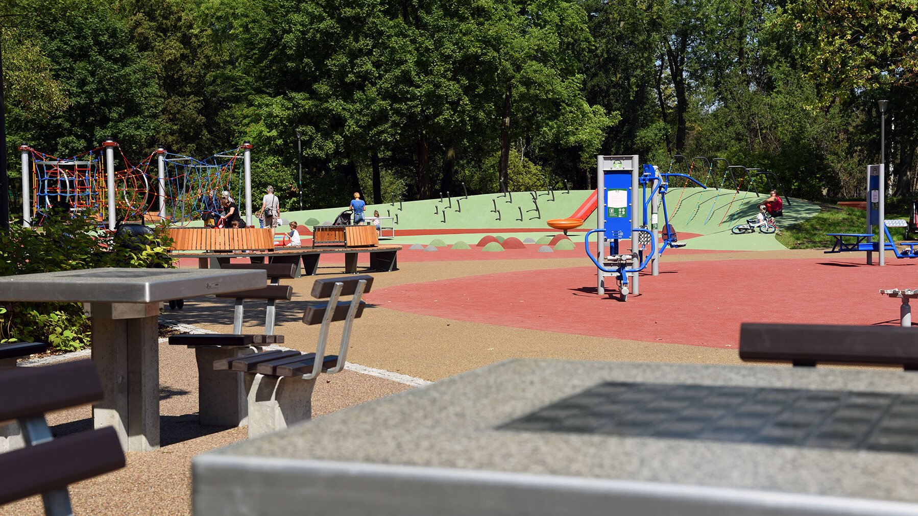 W lipcu otwarto odnowiony Park Wodziczki. Cieszy się on dużą popularnością wśród dzieci i rodziców