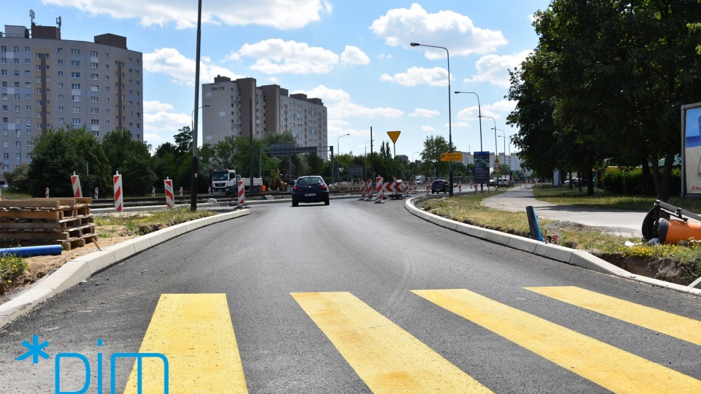 W związku z kontynuacją prac na skrzyżowaniu ulic Bobrzańskiej, Wiatracznej, Żegrze i Chartowo od soboty, 13 lipca, zmieni się w tym rejonie organizacja ruchu
