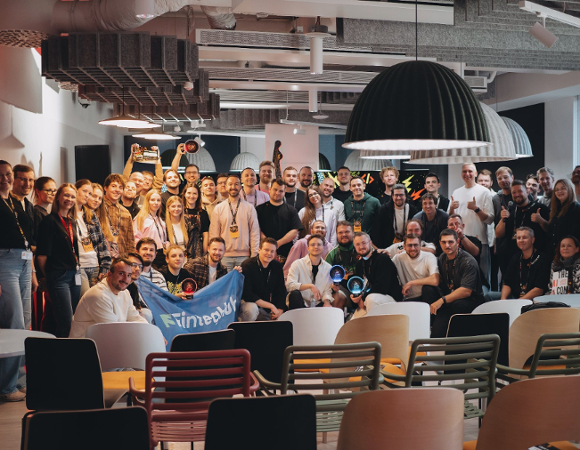 SOFTSWISS IT Hackathon grupa uczestników Hackathonu SOFTSWISS