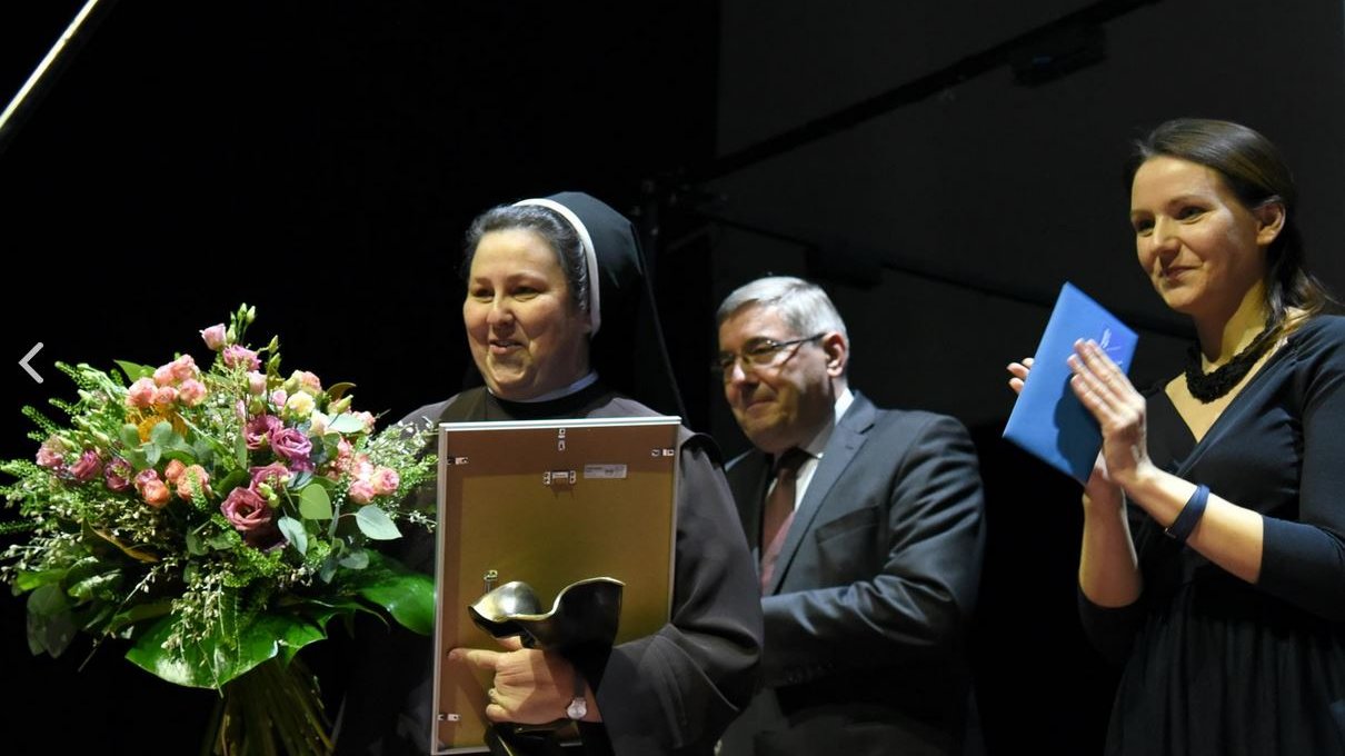 Lauretaką w plebiscycie na Poznaniankę Roku 2018 została siostra Barbara Cecylia Belchnerowska