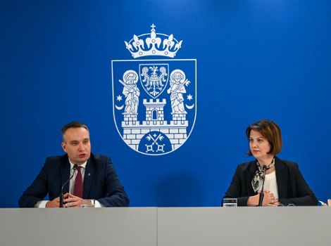 W dniach 20-24 października odbędzie się jubileuszowa, 15. edycja Dni Przedsiębiorczości Poznań Grafika z konferencji. Przedstawia dwie osoby - dyrektor WDGIR Joanna Jajus i wiceprezydenta miasta Poznania Mariusz Wiśniewski.