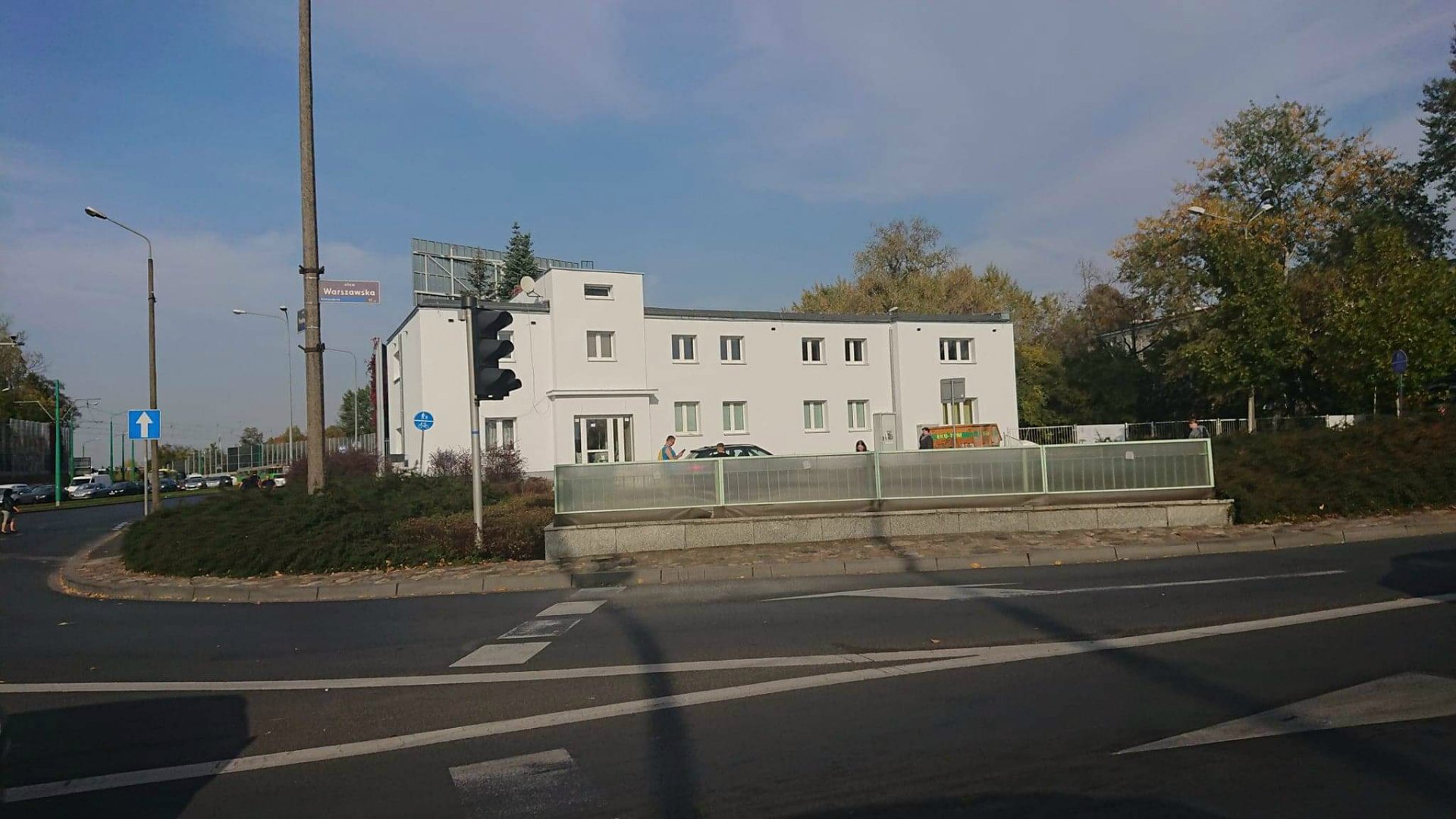 Biały domek