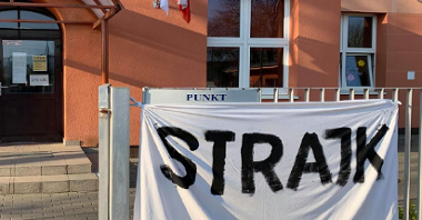 Aktualnie w strajku uczestniczy 189 poznańskich placówek