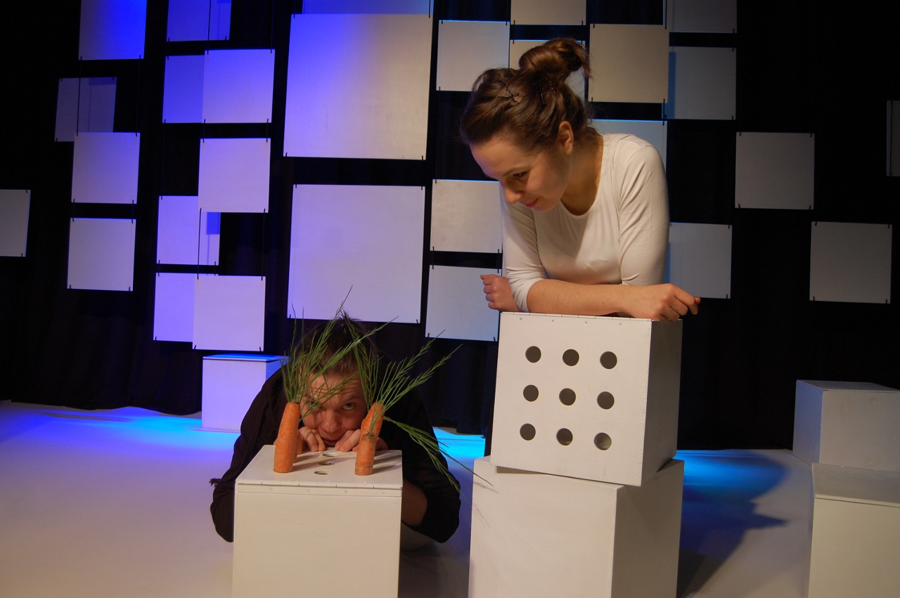 s - grafika artykułu