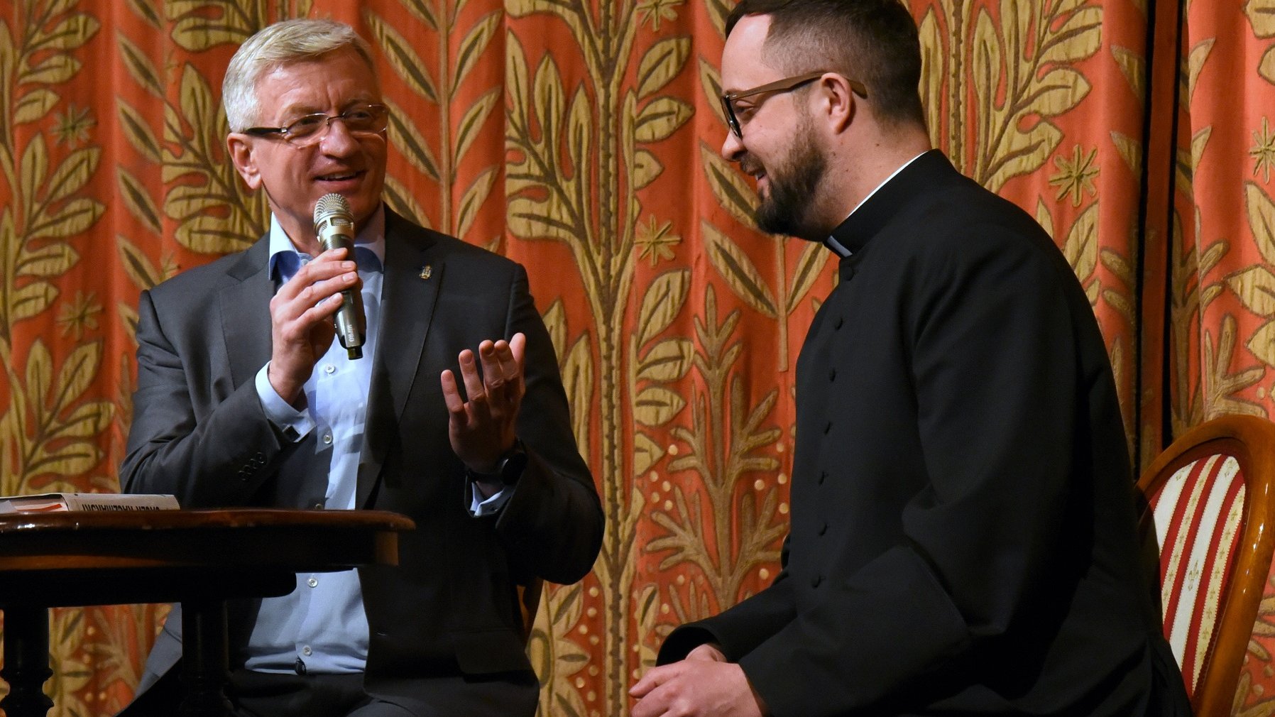 Lekcja religii jest częścią "Lekcji w Polskim" - cyklu spotkań, wykładów i warsztatów przeznaczonych dla dzieci, młodzieży i dorosłych