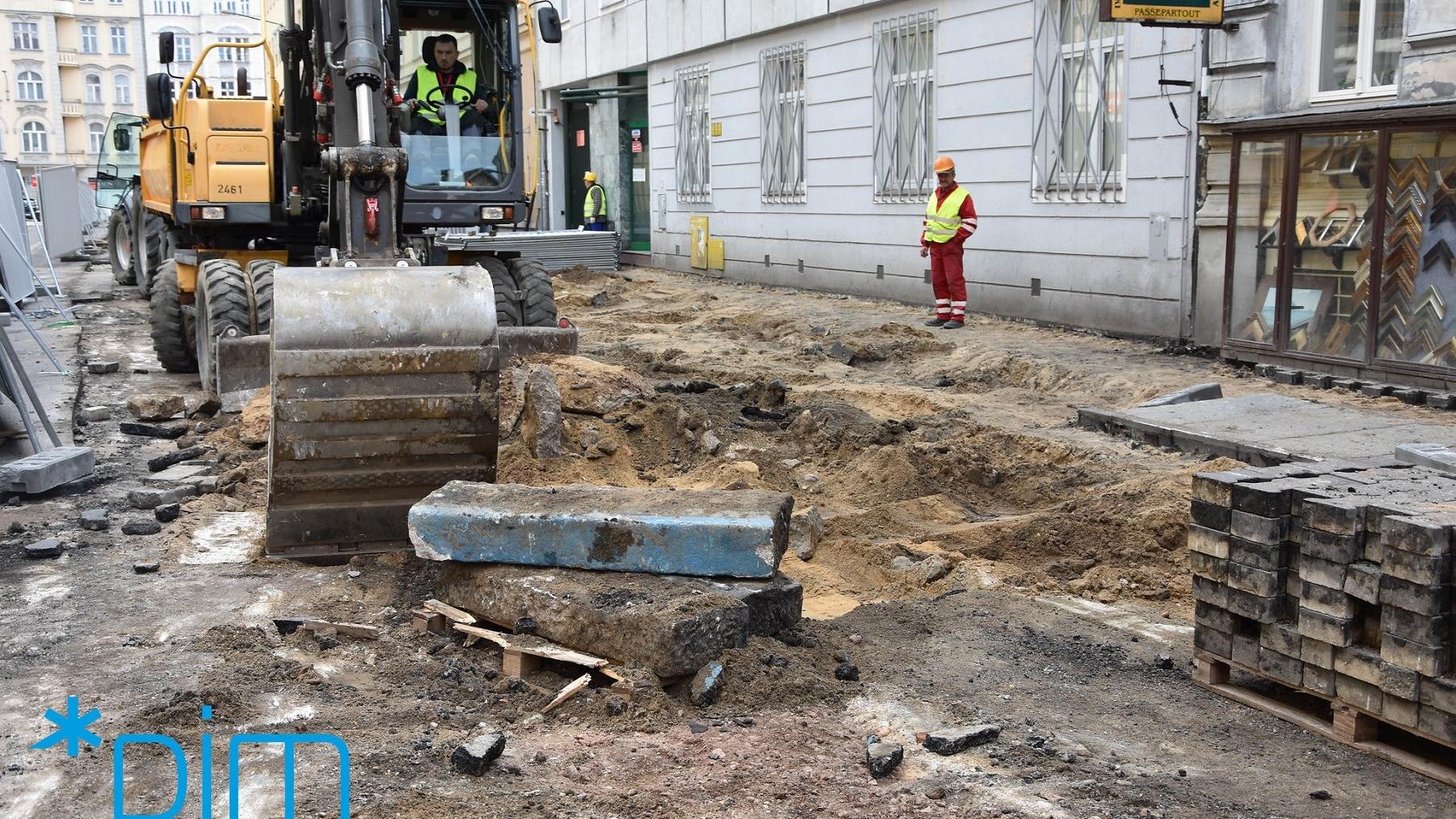 Trwają prace rozbiórkowe na ulicach Taczaka i Garncarskiej