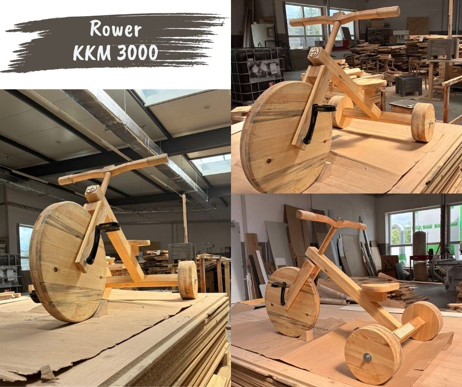Rower KKM 3000 - autorzy: Mateusz Błaszczyk, Kacper Walczak, Krystian Janiak Drewniany rower trójkołowy w pracowni stolarskiej.