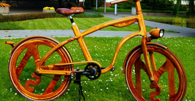 rower z drewna
