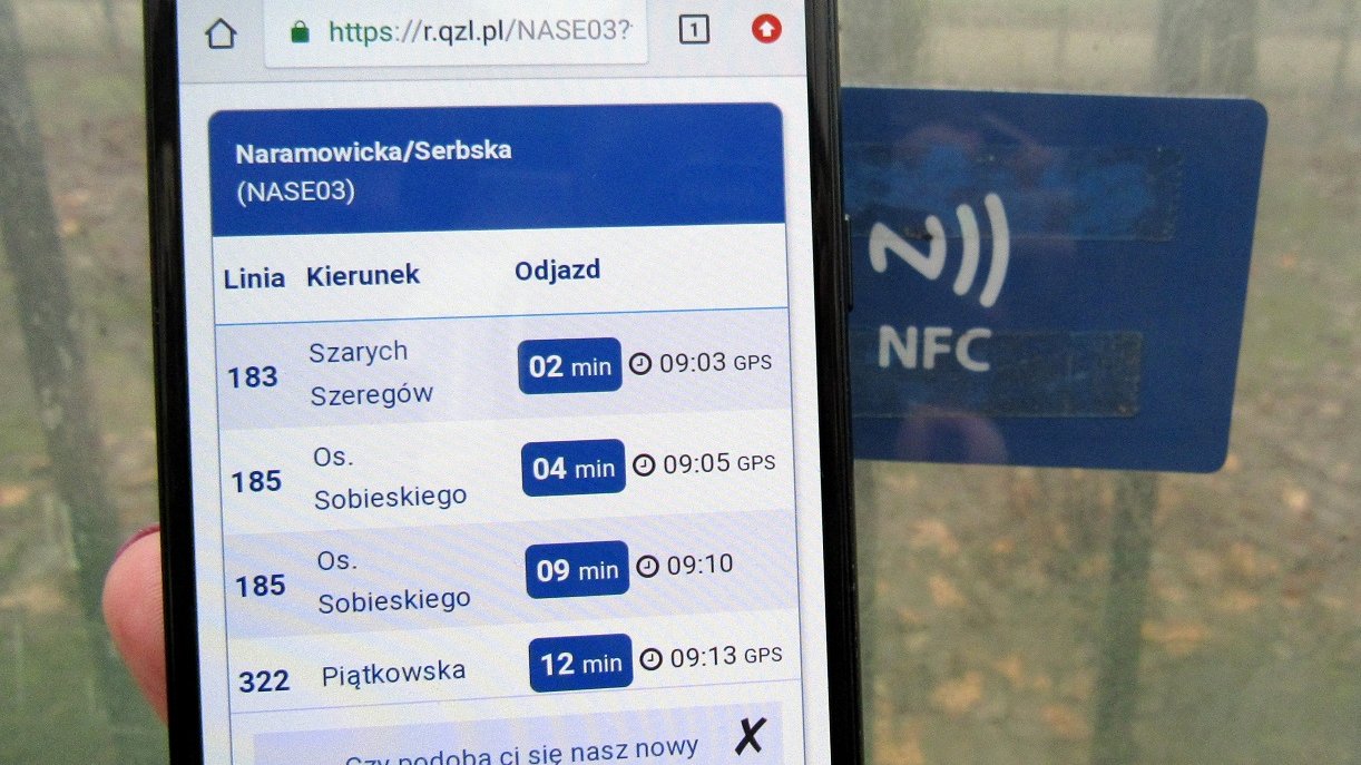 Na stu przystanków tramwajowych można za pomocą smartfona sprawdzić rzeczywisty rozkład jazdy