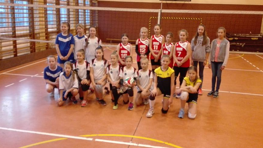 Gwiazdkowy Turniej Mini Siatkówki