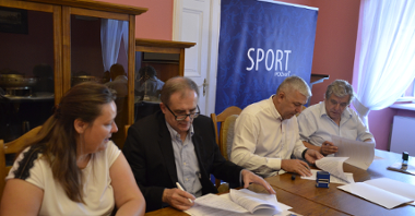 Podpisywanie umów na dofiansowanie zespołów ligowych 2019/2020