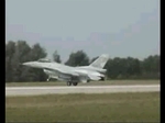 F16 w bazie lotniczej w Krzesinach
