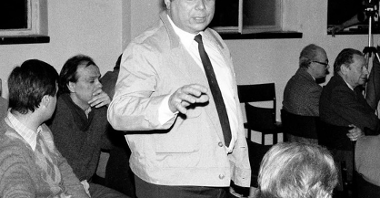 Leonard Szymański (posiedzenie KO "Solidarność" w Poznaniu 16.04.1989, fot. cyryl.poznan.pl)