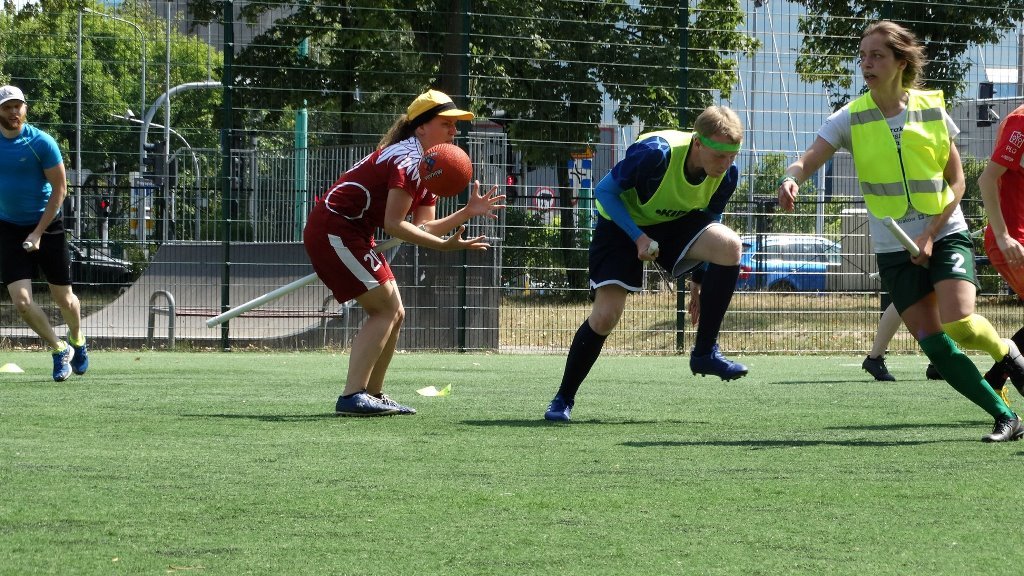 Mecz quidditcha, źródło: Poznań Capricorns - Quidditch Team, fot. Wiktoria Ryplewska