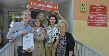 XXXVIII Dwujęzyczne Liceum Ogólnokształcące w Poznaniu zwyciężyło w ogólnopolskim rankingu na szkołę najbardziej przyjazną osobom LGBTQ+ (fot. Miłosz Piękny)