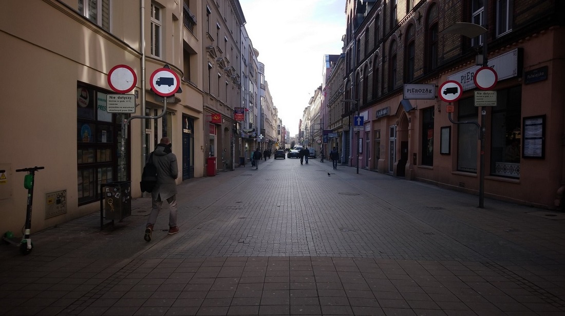 Ulica Półwiejska, fot. Straż Miejska Miasta Poznania - grafika artykułu