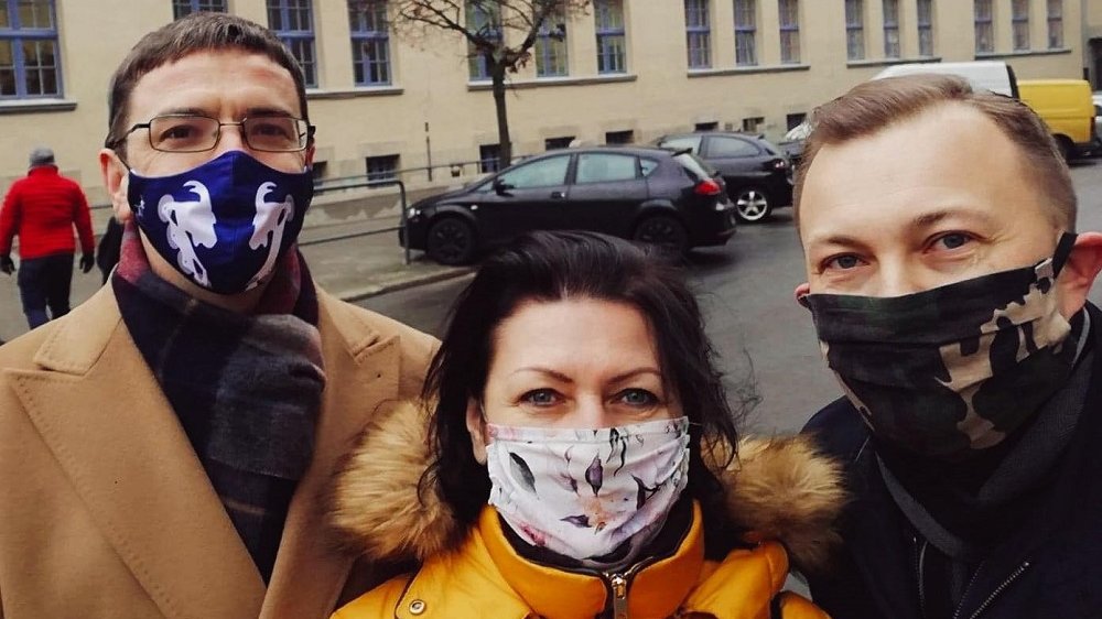 Od lewej radni: Filip Olszak, Marta Mazurek i Łukasz Mikuła - grafika artykułu